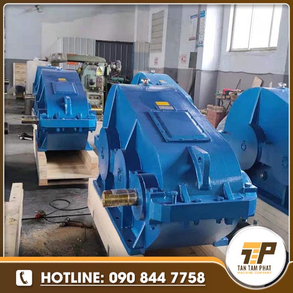 Hộp Số Giảm Tốc ZQ	