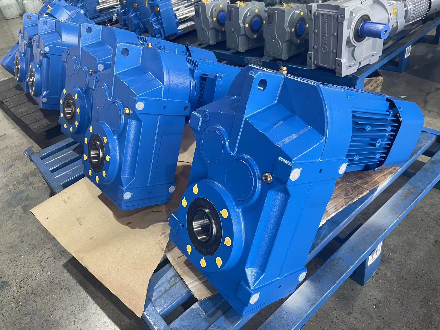 Mô tơ giảm tốc EF- EK