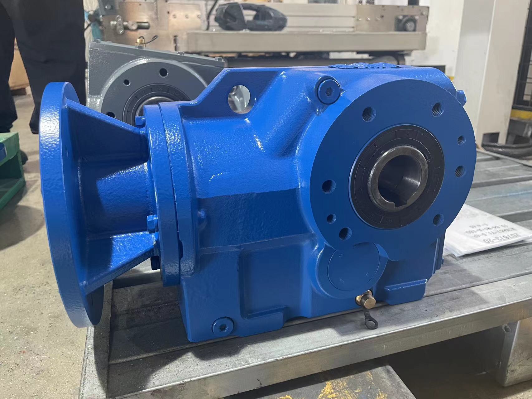 Mô tơ giảm tốc EF- EK